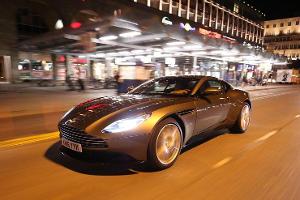 Aston Martin DB11, Frontansicht
