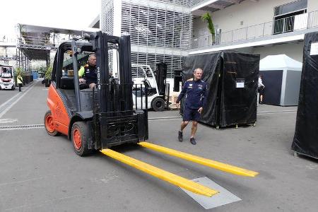Red Bull - GP Mexiko - Formel 1 - Mittwoch - 25.10.2017
