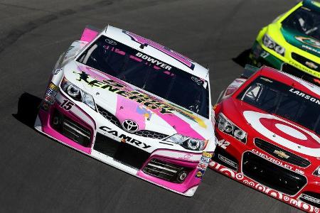 Clint Bowyer - Nascar - Kansas - 2014