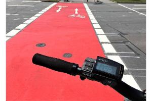 Mit dem E-Bike durch den urbanen Verkehr