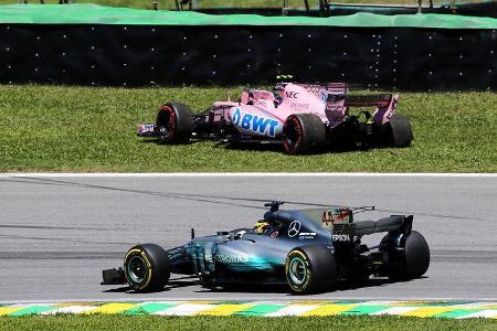 Esteban Ocon - Lewis Hamilton - Formel 1 - GP Brasilien - 12. November 2017