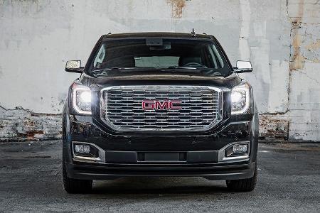 GMC Yukon Denali Ultimate Black Edition