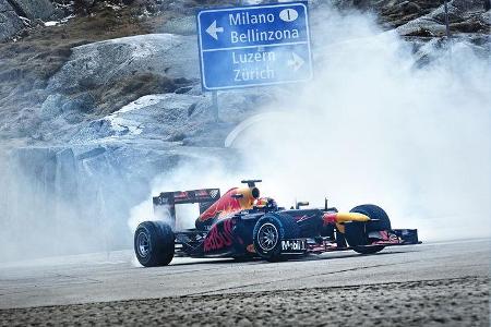 Sebastien Buemi - Red Bull - Showrun - Gotthard-Pass - RB8 - 2017