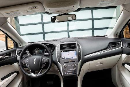 Lincoln MKC 2018