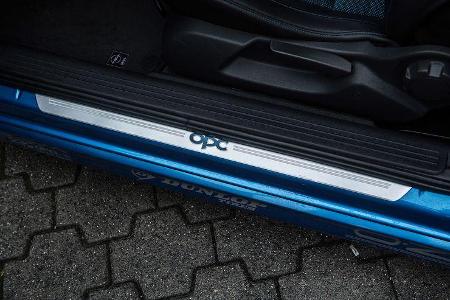 Opel-Corsa-GSi-Interieur