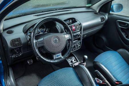 Opel-Corsa-GSi-Interieur