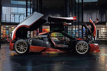 Pagani Huayra Lampo Garage Italia Customs