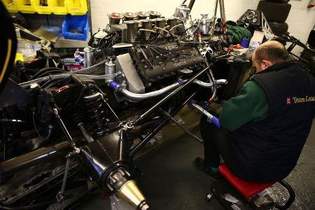 Lotus 77 - Classic Team Lotus - Lotus Workshop - Werkstatt - Hethel - England