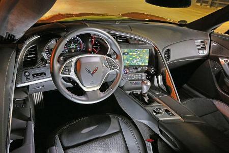 Corvette Stingray Coupé, Cockpit