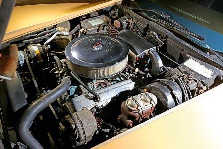 Corvette Stingray Coupé, Motor