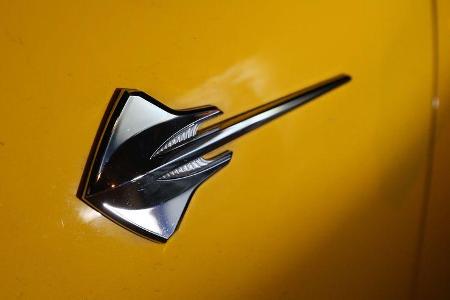 Corvette Stingray Coupé, Rochen, Emblem