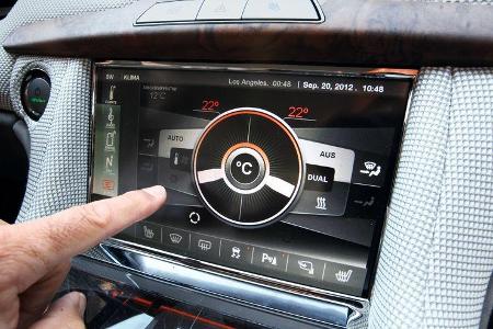 Fisker Karma, Touchscreen