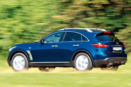 Infiniti FX30d GT Premium, Seitenansicht