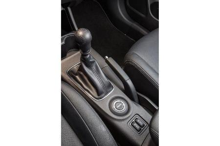 Mitsubishi Outlander 2.2 Di-D 4WD Instyle, Schalthebel, Schaltknauf