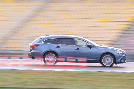 Mazda 6 2.2 D, Seitenansicht, Bremstest