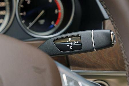 Mercedes E 350 Bluetec, Lenkradschalter
