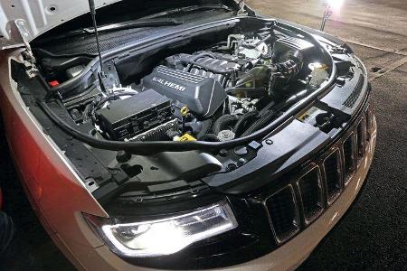 Jeep Grand Cherokee SRT, Motor