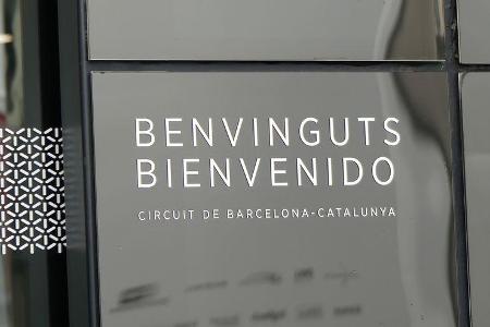 McLaren - F1-Motorhomes - GP Spanien 2018