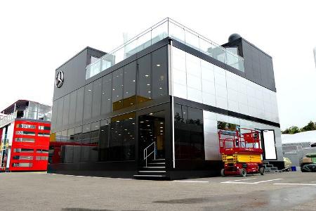 Mercedes - F1-Motorhomes - GP Spanien 2018