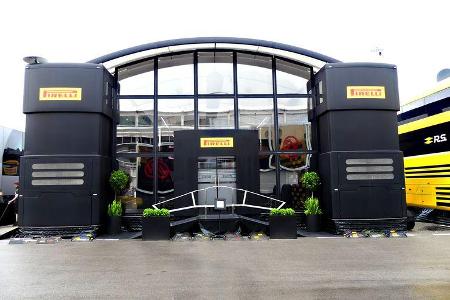 Pirelli - F1-Motorhomes - GP Spanien 2018
