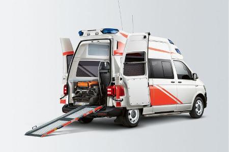 VW Crafter, T6 und Tiguan Feuerwehr / Notarzt Einsatzfahrzeuge auf der Messe Rettmobil 2018