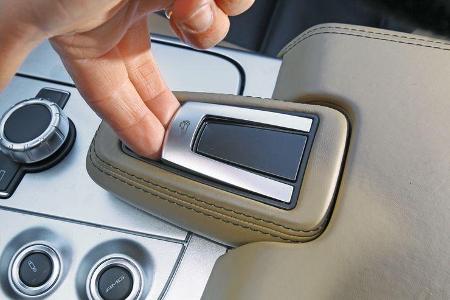 Mercedes SLS AMG Roadster, Dachöffner