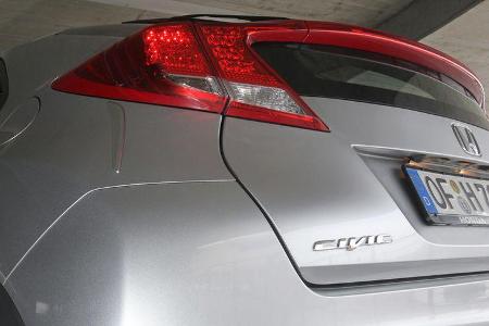 Honda Civic 2.2i-DTEC, Rücklichter