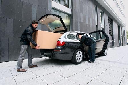 BMW 528i Touring, Kofferraum, Schrank