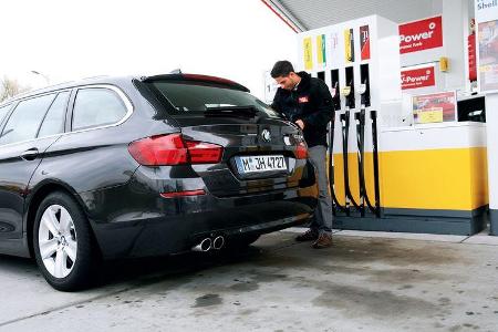 BMW 528i Touring, Tanken