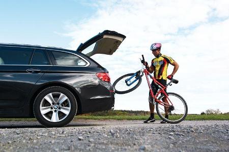 BMW 528i Touring, Heckklappe, Rad
