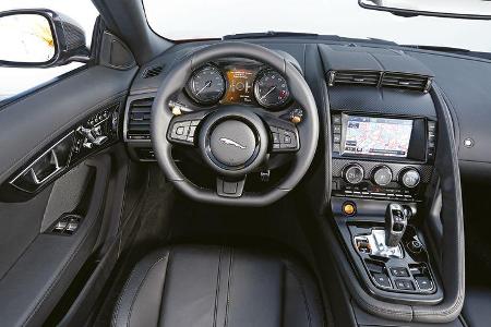 Jaguar F-Type S, Cockpit
