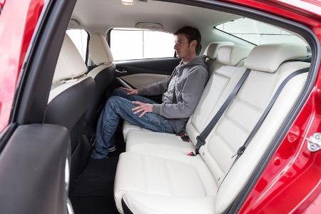 Mazda 6, Fondsitz, Beinfreiheit