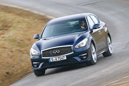 Infiniti Q70 2.2 D Sport, Frontansicht Infiniti Q70 2.2 D Sport, Frontansicht