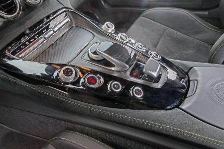 Mercedes-AMG GT S, Bedienelemente