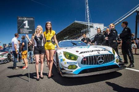 Grid Girls - 24h-Rennen Nürburgring 2017 - Nordschleife