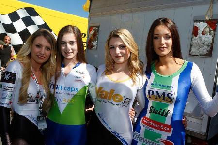 Grid Girls - 24h-Rennen Nürburgring 2017 - Nordschleife