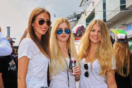 Girls - 24h-Rennen Nürburgring 2016 - Nordschleife - Samstag - 28.5.2016