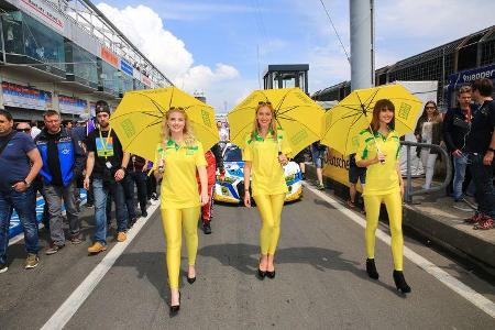 Girls - 24h-Rennen Nürburgring 2016 - Nordschleife - Samstag - 28.5.2016