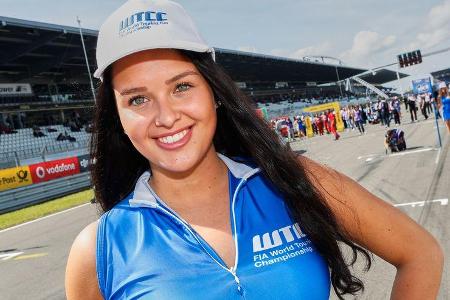 Girls - 24h-Rennen Nürburgring 2016 - Nordschleife - Samstag - 28.5.2016