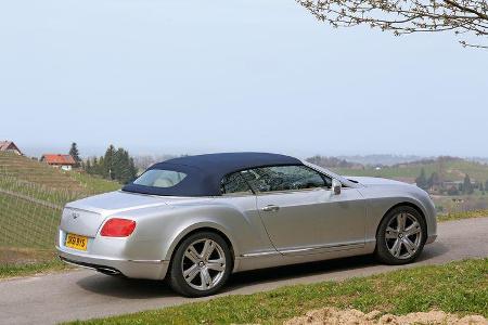 Bentley Continental GTC, Seitenansicht, Dach schließt