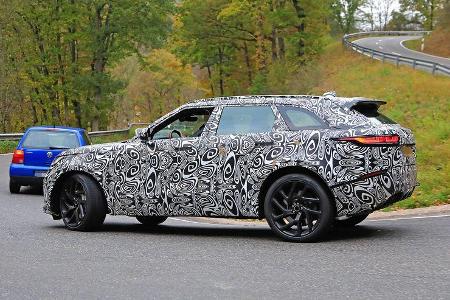 Range Rover Velar SVR Erlkönig