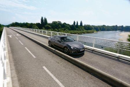 Subaru BRZ, Frontansicht, Brücke