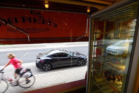 Subaru BRZ, Cafe, Seitenansicht