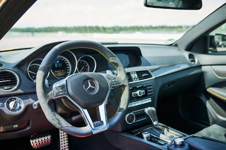 Mercedes SLS AMG Black Series - Innenraum - Cockpit - 50 Jahre AMG