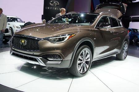 11/2015 Infiniti QX30 L.A. Autoshow