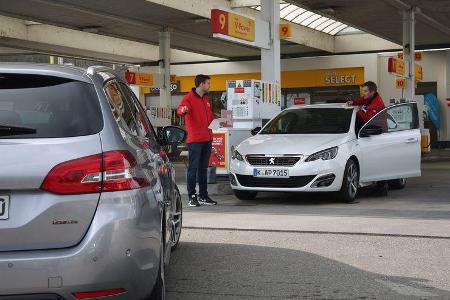 Peugeot 308 SW Puretech 130 gegen Peugeot 308 SW Blue HDi 150