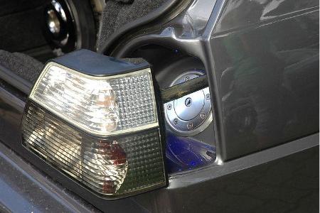 ...der 2007 am Seeufer für Aufsehen sorgte. Das schaffte 2008 auch der VW Scirocco im Renntrimm,...