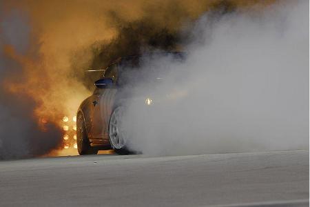 Idealerweise sieht man beim Burnout vom Auto nichts mehr.