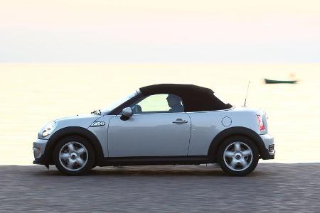 Mini Roadster Cooper S, Seitenansicht, Verdeck geschlossen