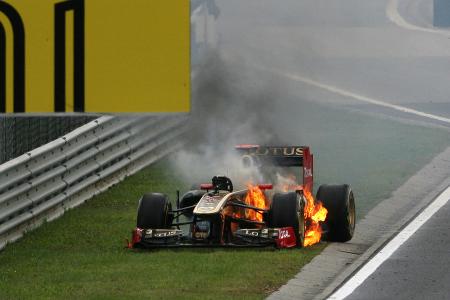 Nick Heidfeld GP Ungarn Crashs 2011